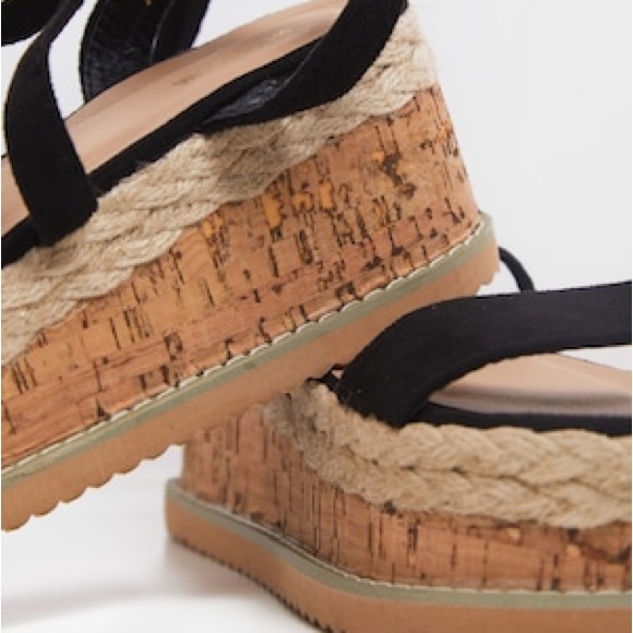Pretty Little Thing Black Lace-Up Espadrille Flatform Sandals, Size 6 - Picture 3 of 6